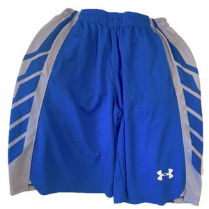𝅺BOYS Under Armour athletic shorts.